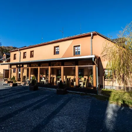 Wellness Stonozka Penzion 3*